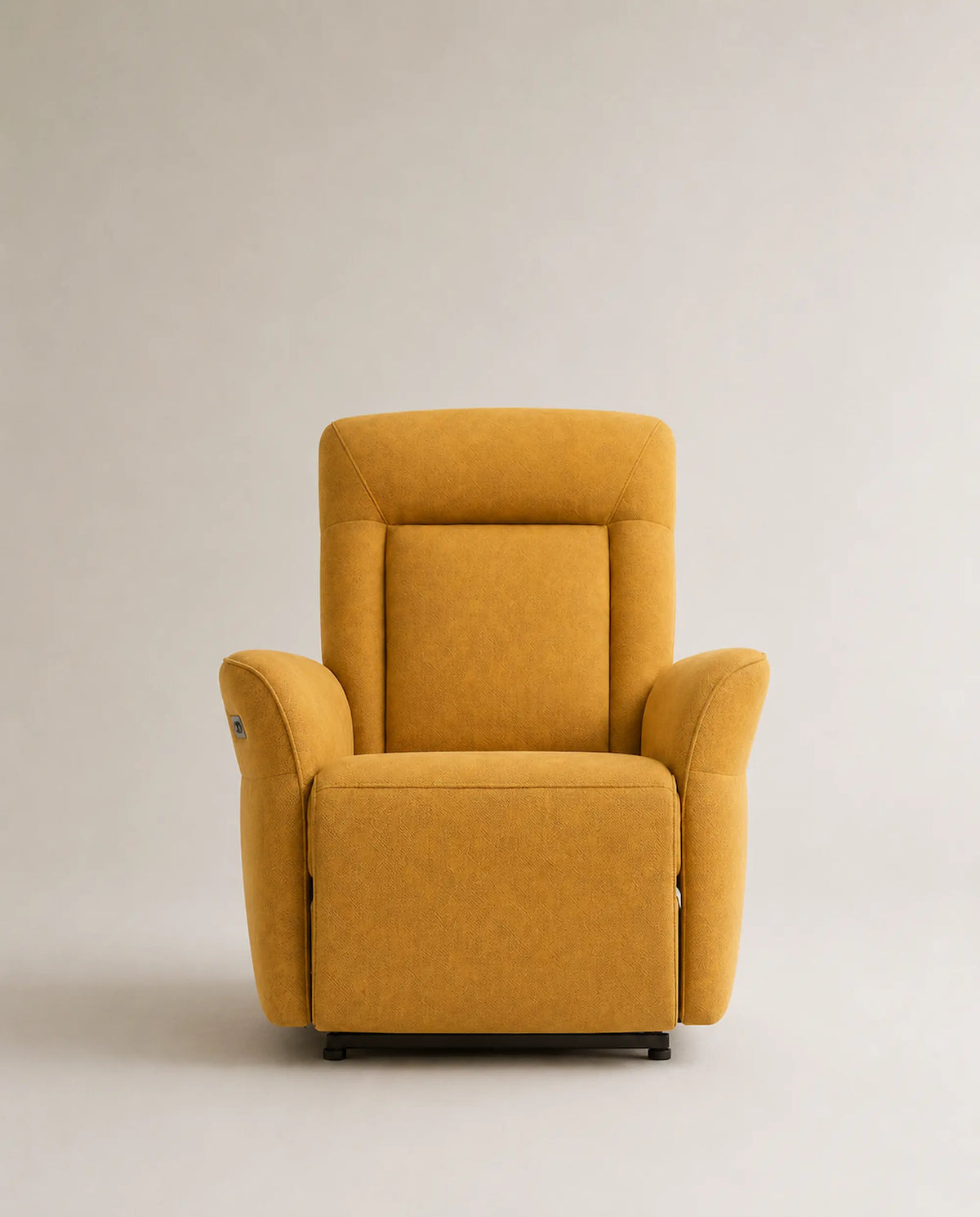 Fauteuil releveur électrique Serenity de Supra France, tissu jaune moutarde, vue de face